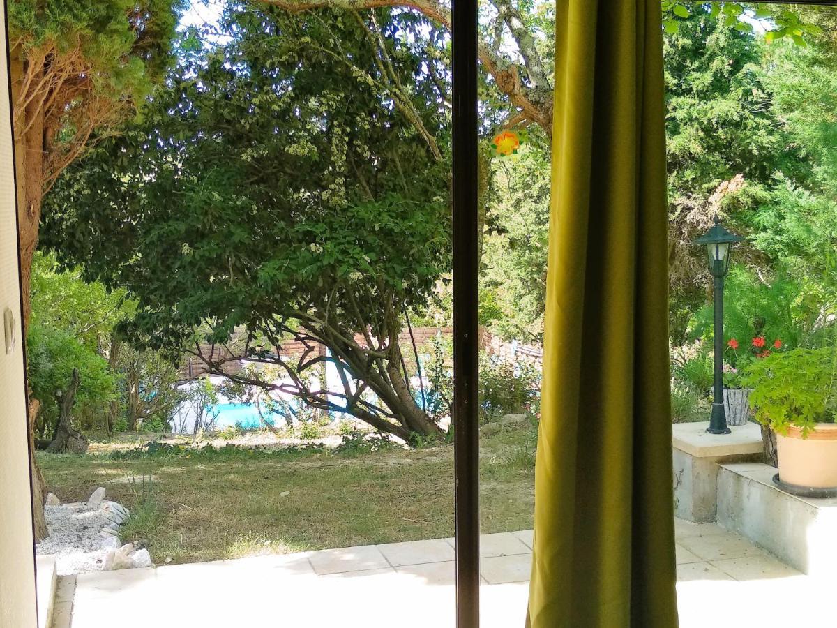 Chambre Independante Piscine, Parc, Cuisine... Brézilhac Εξωτερικό φωτογραφία